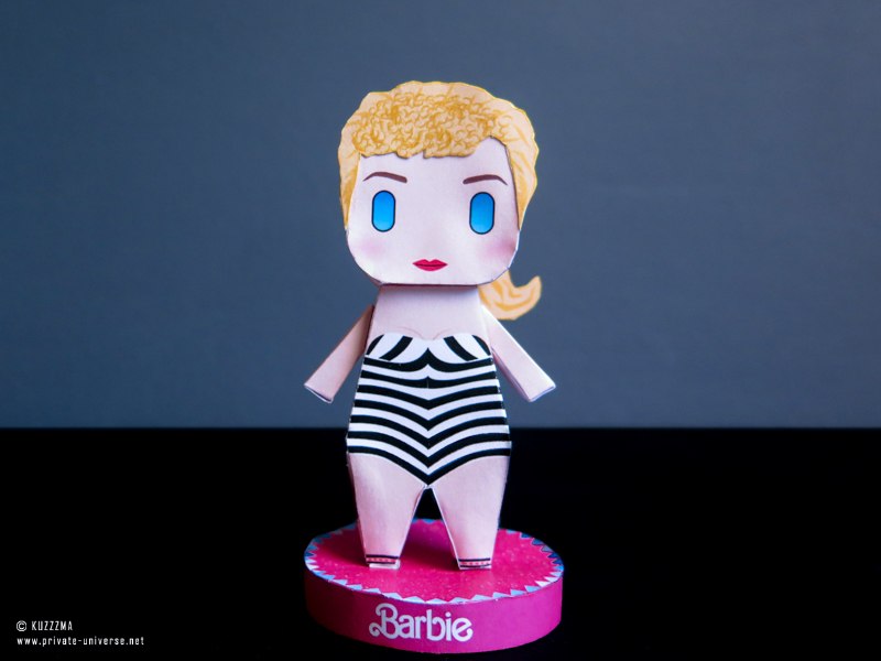 Barbie papertoy (swimsuit version, front)