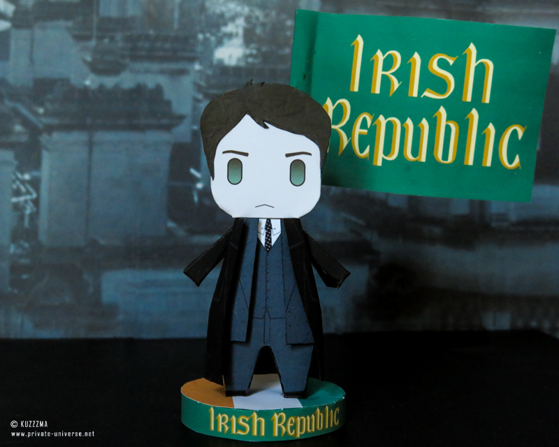 Michael Collins (Irish leader) papertoy with flag