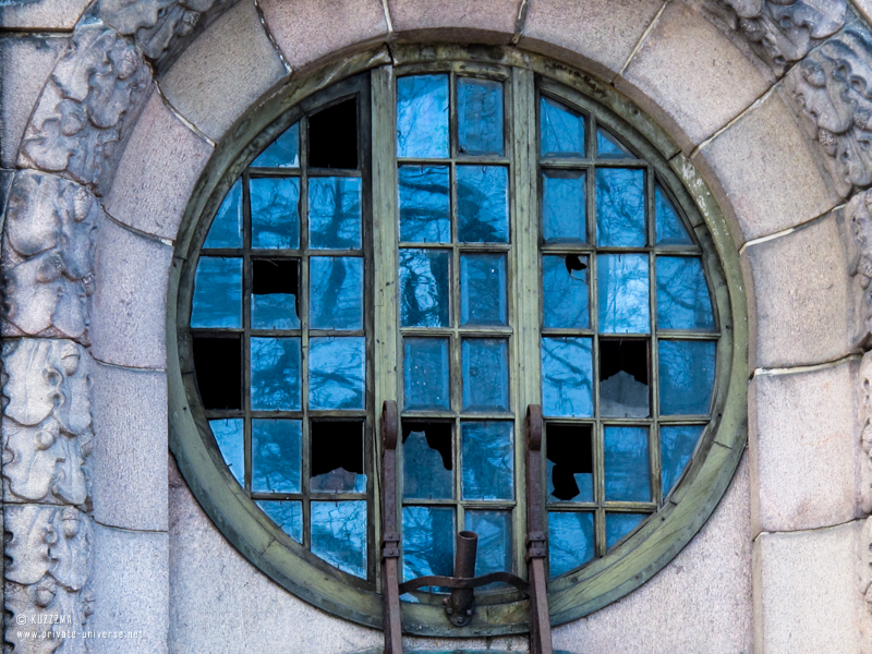 Vyborg: Window